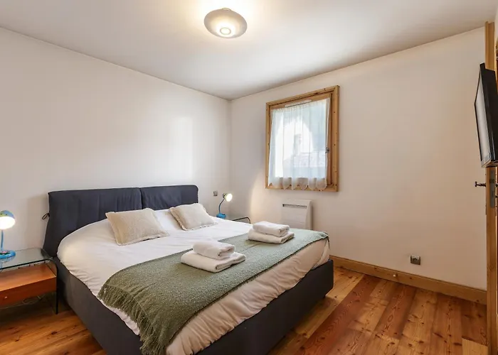 Vallet - Spacieux Lumineux 100m2 Centre Vue Parking *